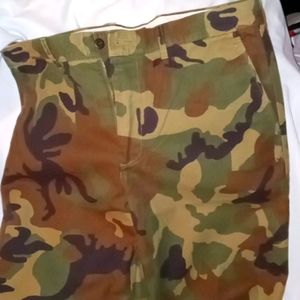 Men's Heavy Duty Material ((( J CREW ))) Camouflage Khaki pants